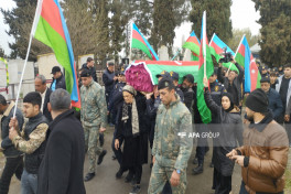 Gədəbəydə qar uçqununda həlak olmuş əsgər Bərdədə dəfn edilib - FOTO  - YENİLƏNİB 
