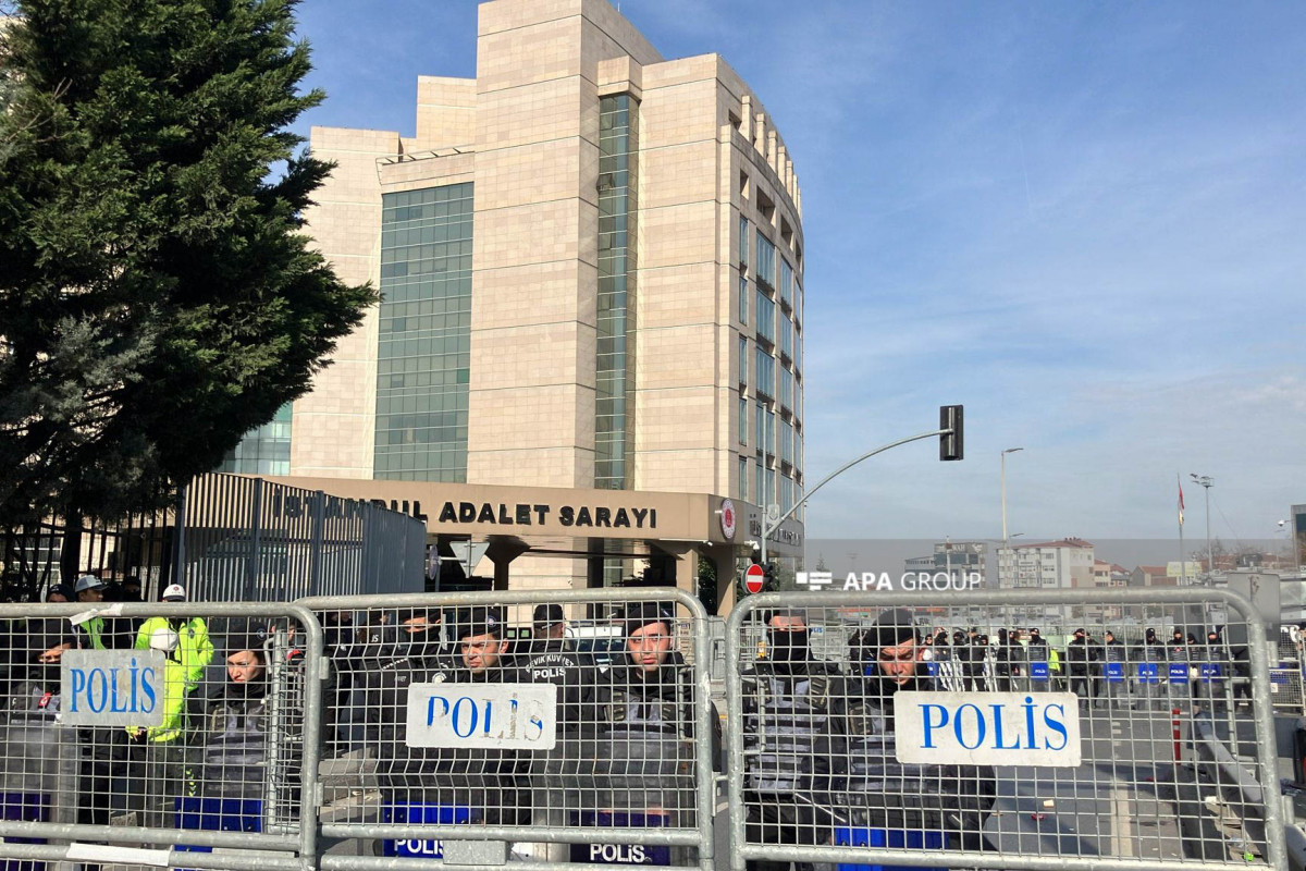 İstanbul Bələdiyyəsində araşdırma aparılıb, 18 nəfər həbs edilib