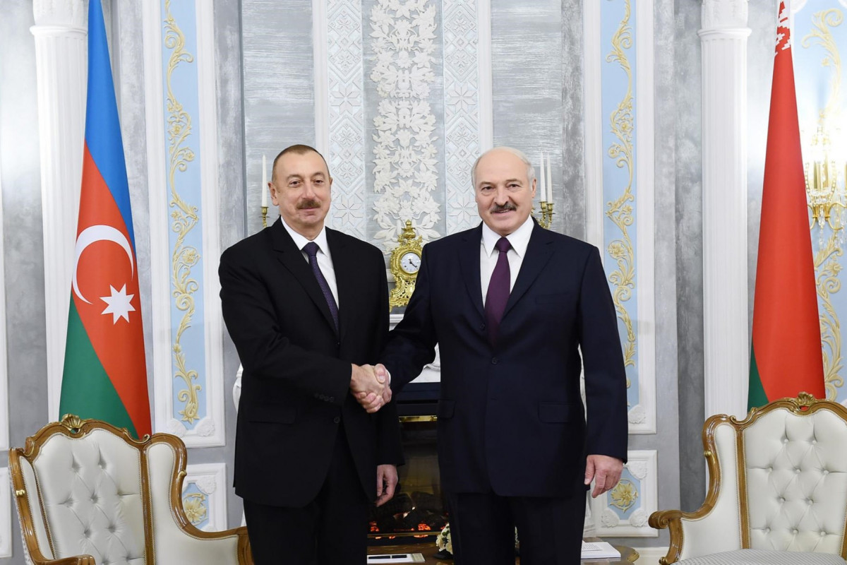 Lukaşenko Azərbaycan liderini təbrik edib