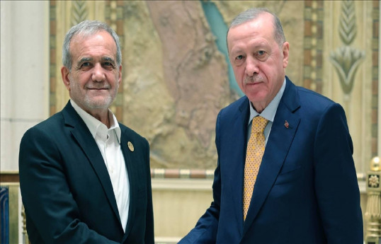 Ərdoğan və Pezeşkian arasında telefon danışığı baş tutub