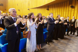 Leyla və Arzu Əliyevalar “Yalnız mədəniyyət” adlı musiqili-bədii gecədə iştirak ediblər - FOTO 