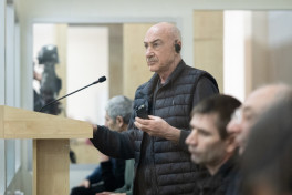 Ermənistanın Qaradağlı kəndini işğal etməsi, azərbaycanlıları vəhşicəsinə qətlə yetirməsi ilə bağlı sənədlər məhkəmədə tədqiq olunub