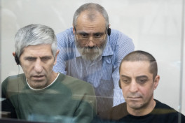 Ermənistanın Qaradağlı kəndini işğal etməsi, azərbaycanlıları vəhşicəsinə qətlə yetirməsi ilə bağlı sənədlər məhkəmədə tədqiq olunub