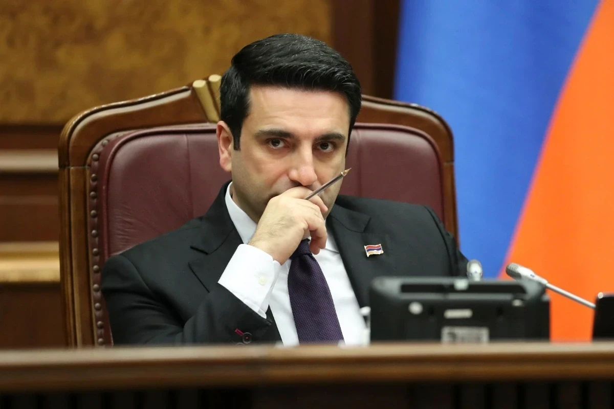 Ermənistan parlamentinin sədri Alen Simonyan