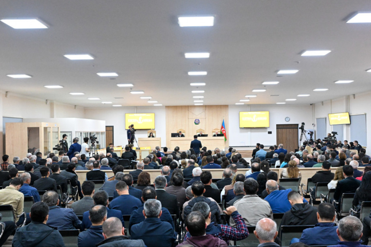 Zərərçəkmiş sürücü: 80 metr məsafədə mərmi düşməsi nəticəsində dizimdən xəsarətlər aldım - VARDANYANIN MƏHKƏMƏSİ 