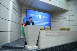 Baş Prokurorluqda media nümayəndələri və tələbələr üçün treninq keçirilib