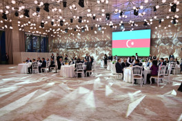 Prezident İlham Əliyevin adından Vyetnam Kommunist Partiyasının Mərkəzi Komitəsinin Baş katibinin şərəfinə dövlət ziyafəti verilib - FOTO 