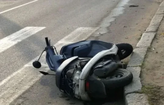 Qazaxda skuterdən yıxılan yeniyetmə xəstəxanaya aparılarkən ölüb