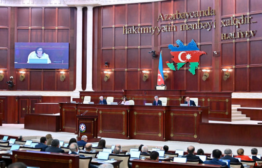 Milli Məclisin iclası başlayıb