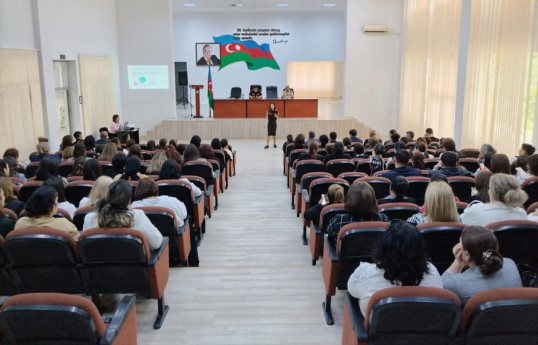 FHN təhsil müəssisələrinin psixoloqları üçün təlim keçirib