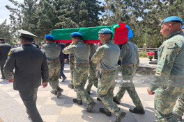 Birinci Qarabağ müharibəsində şəhid olan Yusif Məmmədovun qalıqları Sumqayıtda dəfn olunub - FOTO 