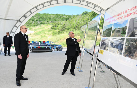 Prezident Bakı-Qəbələ avtomobil yolunun Muğanlı-İsmayıllı-Qəbələ hissəsində görülən işlərlə tanış olub - FOTO  - YENİLƏNİB 