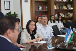 Media nümayəndələri ilə Özbəkistanda görüş təşkil olunub