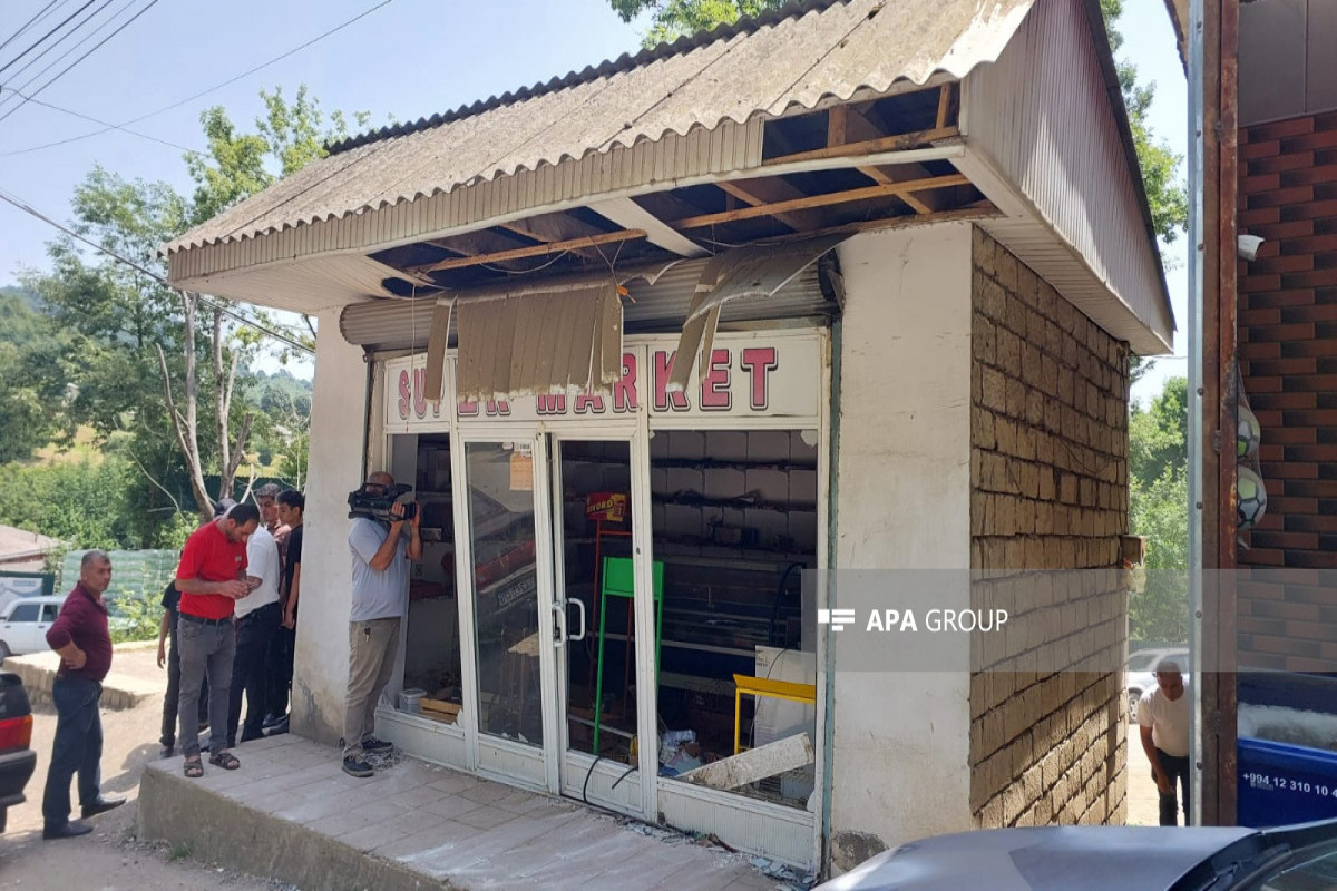 Lənkəranda mağazada partlayış olub, satıcı xəsarət alıb - FOTO 