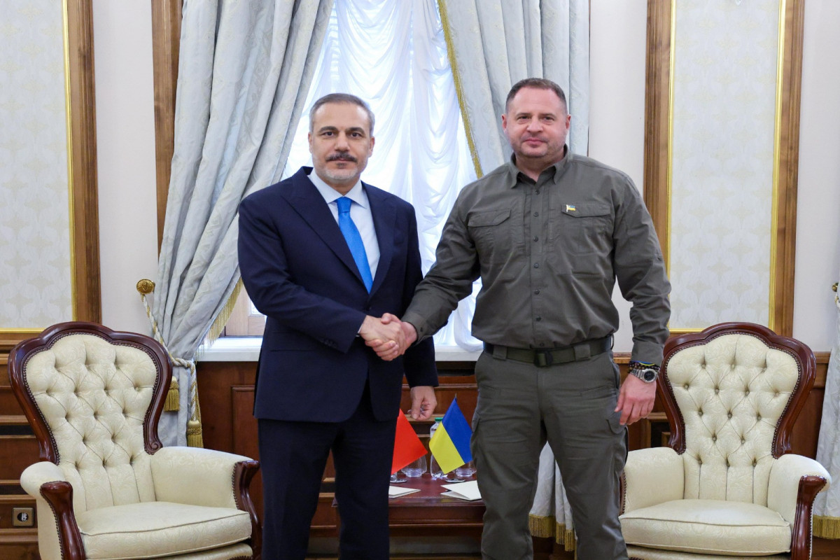 Hakan Fidan Kiyevdə Yermak ilə görüşüb