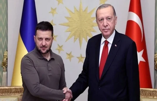 Ərdoğan Zelenski ilə Rusiya və Ukrayna arasında aparılan danışıqları müzakirə edib