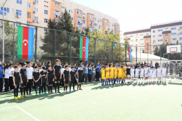 Paytaxtın abad məhəllələrində mini futbol yarışları başa çatıb - FOTO 