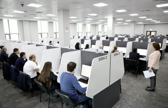 Peşəkar mühasib sertifikatı almaq istəyən namizədlər üçün test imtahanının II mərhələsi keçirilib