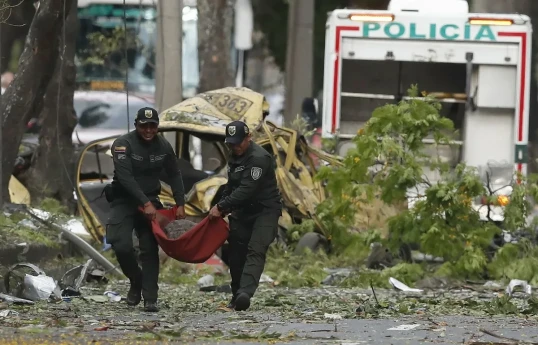 Kolumbiyada polis şöbəsi yaxınlığında maşın partlayıb, iki nəfər ölüb
