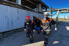 FHN Bakıda Etilen-polietilen zavodunda yanğın-taktiki təlimi keçirib - FOTO 