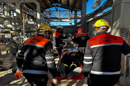 FHN Bakıda Etilen-polietilen zavodunda yanğın-taktiki təlimi keçirib - FOTO 