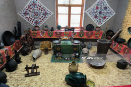 Azərbaycanlı jurnalistlər Özbəkistanda "Ülli Hövli" kompleksində olublar - FOTO 