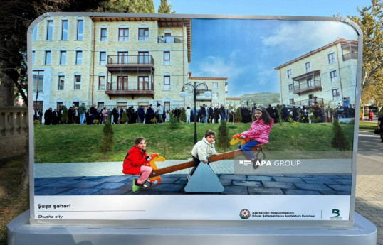 Bulvarda “Zəfər yolu ilə Böyük Qayıdış” adlı fotosərgi təşkil olunub - FOTO 