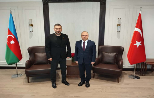 Türkiyə səfiri Ertem Şenerlə görüşüb