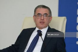 Çap və onlayn mediada Azərbaycan dilinin istifadə qaydaları müzakirə edilib - FOTO 