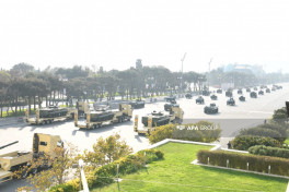 Bakıda keçirilən hərbi paraddan FOTOLENT 