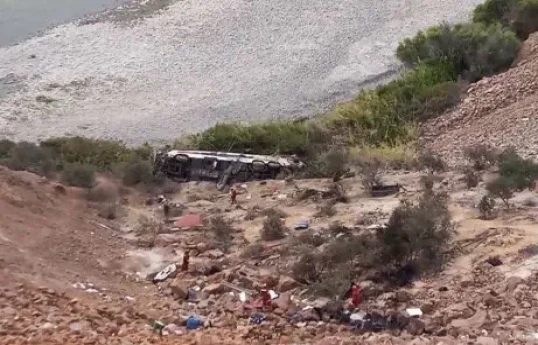 Peruda avtobus qəzası olub, 37 nəfər ölüb