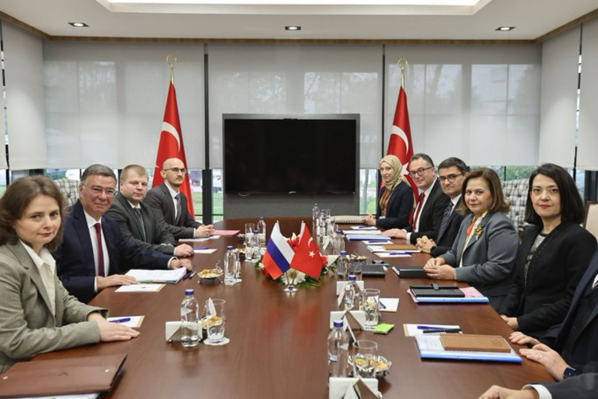 Türkiyə və Rusiya arasında məsləhətləşmələr aparılıb