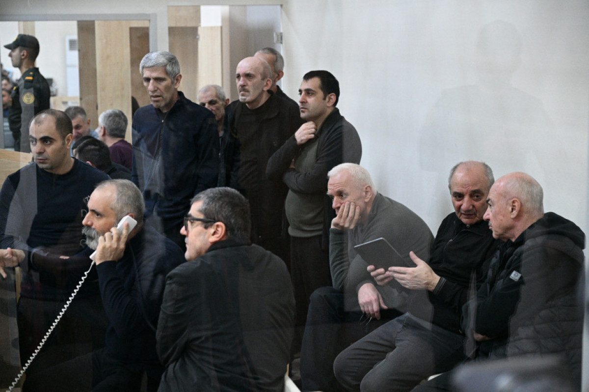 Prokuror Arayik Harutyunyan, Levon Mnatsakanyan, David Manukyan, Davit İşxanyan və David Babayana ömürlük həbs cəzası istəyib