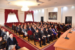 Qaxın yeni icra başçısı kollektivə təqdim edilib