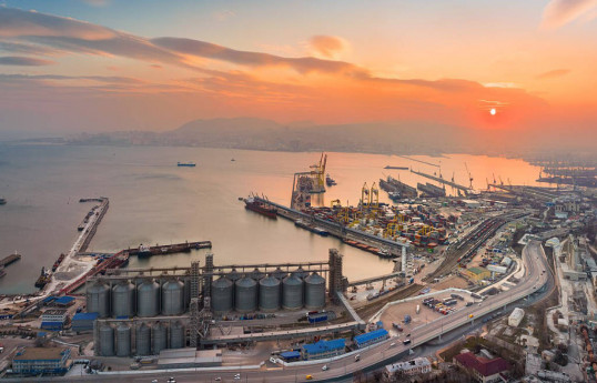 KİV: Novorossiysk limanından neft nəqli dayandırılıb
