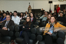 Aİ səfiri: Gənclərin diplomatiyada iştirakı cəmiyyətlərimizi bir-birinə bağlayır - FOTO 