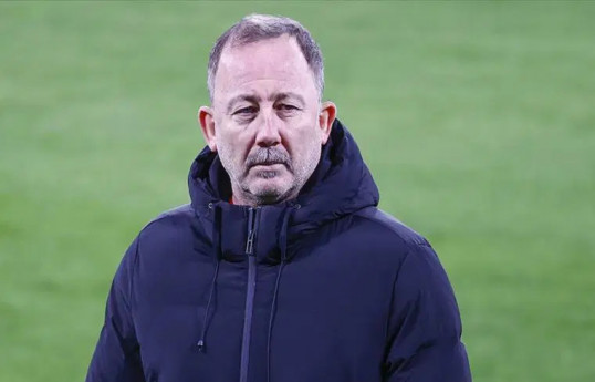 “Beşiktaş”ın baş məşqçisi Segen Yalçın
