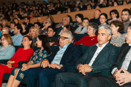Plasido Dominqo Heydər Əliyev Mərkəzində çıxış edib