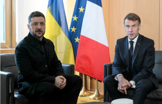 Ukrayna Prezidenti Volodimir Zelenski / Fransa Prezidenti Emmanuel Makron