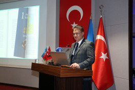 "Taşları Toplama Zamanı" kitabının Türkiyədə təqdimatı baş tutub - FOTO 