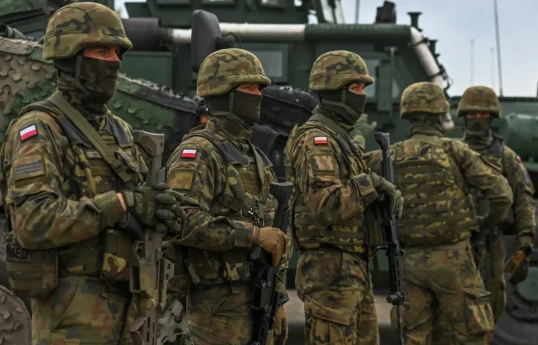 Polşa kritik infrastrukturun mühafizəsi üçün 10 min hərbçi ayıracaq