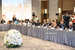 Türk Qızıl Aypara Şəbəkəsinin iclası keçirilib, Bakı Bəyannaməsi imzalanıb - FOTO 