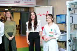 Yeni Klinikada Yeni Robotik Reabilitasiya və Sümük İliyi Transplantasiyası mərkəzlərinin açılış mərasimi olub - FOTO 