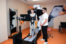Yeni Klinikada Yeni Robotik Reabilitasiya və Sümük İliyi Transplantasiyası mərkəzlərinin açılış mərasimi olub - FOTO 