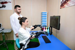 Yeni Klinikada Yeni Robotik Reabilitasiya və Sümük İliyi Transplantasiyası mərkəzlərinin açılış mərasimi olub - FOTO 