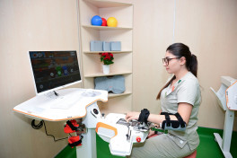Yeni Klinikada Yeni Robotik Reabilitasiya və Sümük İliyi Transplantasiyası mərkəzlərinin açılış mərasimi olub - FOTO 