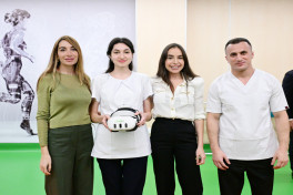 Yeni Klinikada Yeni Robotik Reabilitasiya və Sümük İliyi Transplantasiyası mərkəzlərinin açılış mərasimi olub - FOTO 