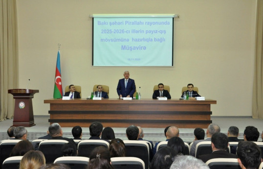Paytaxtın daha üç rayonunda qarlı havalara  hazırlıqla bağlı müşavirələr keçirilib