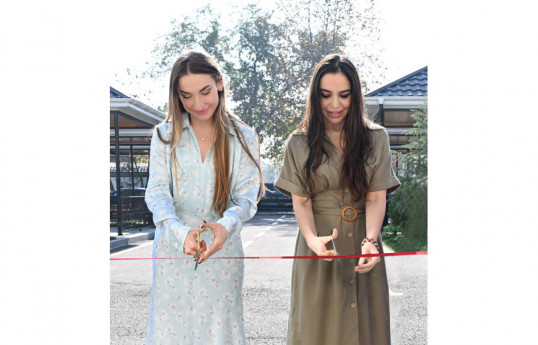 Alena Əliyeva və Heydər Əliyev Fondunun vitse-prezidenti Leyla Əliyeva