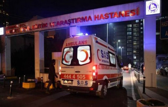 İstanbulda restoranda 25 nəfər zəhərlənib